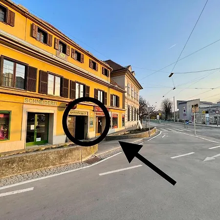 アパート Zum Schlossberg - 1 Self Check-in グラーツ