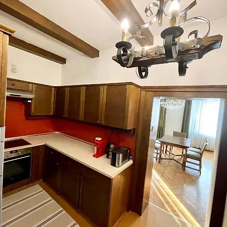 アパート Zum Schlossberg - 1 Self Check-in グラーツ